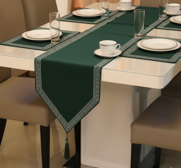 Gemini_Generated_Image_ufzoe6ufzoe6ufzo Table Runner & Mat Set - Grean