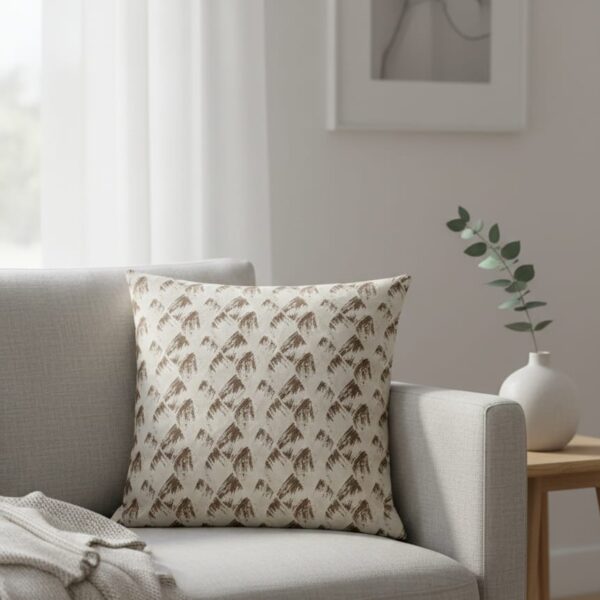 Abstract Peak Throw Cushion – Pack of 3 Covers